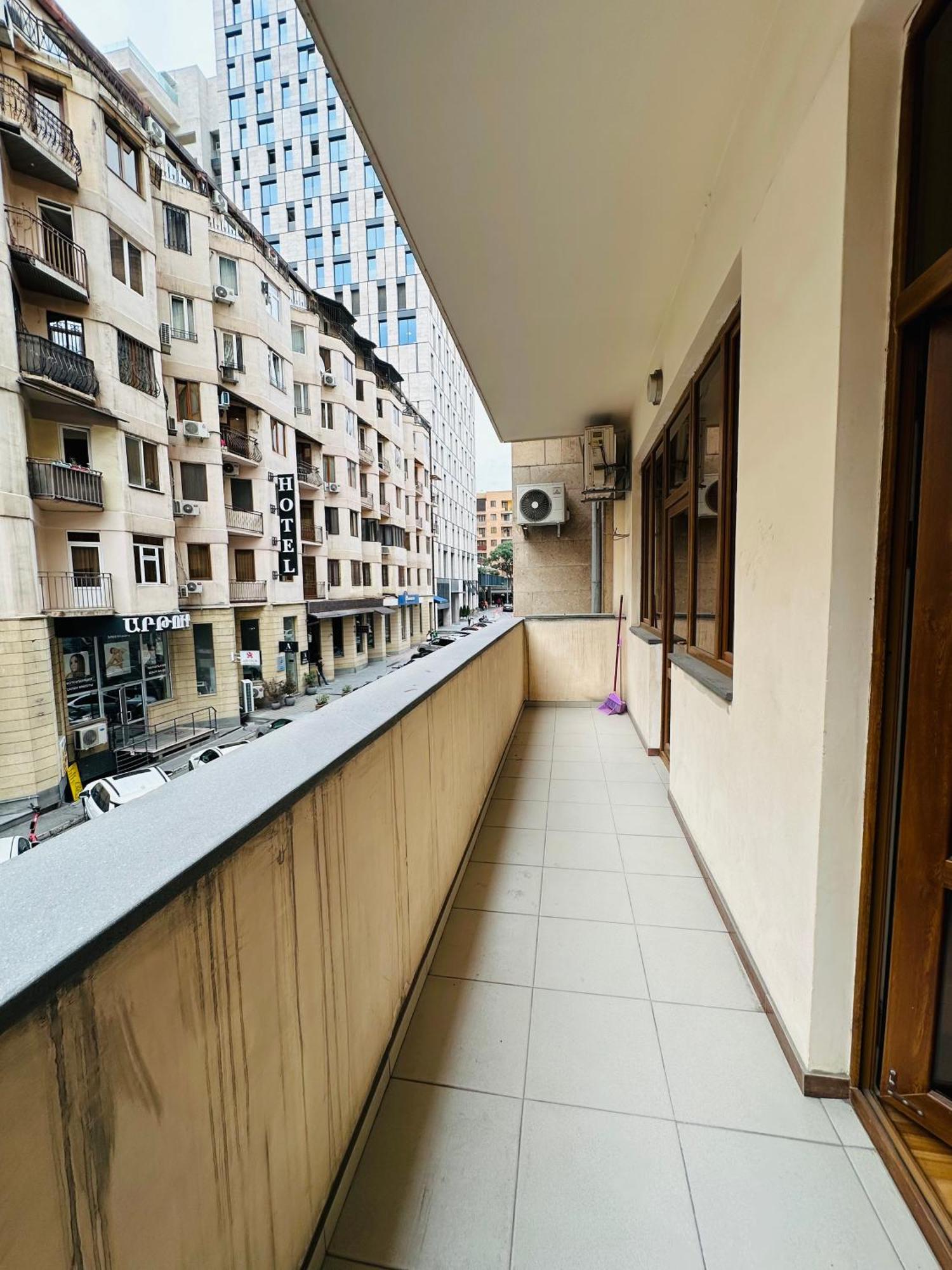 Sakharov Residence, Small Center Erevan Esterno foto